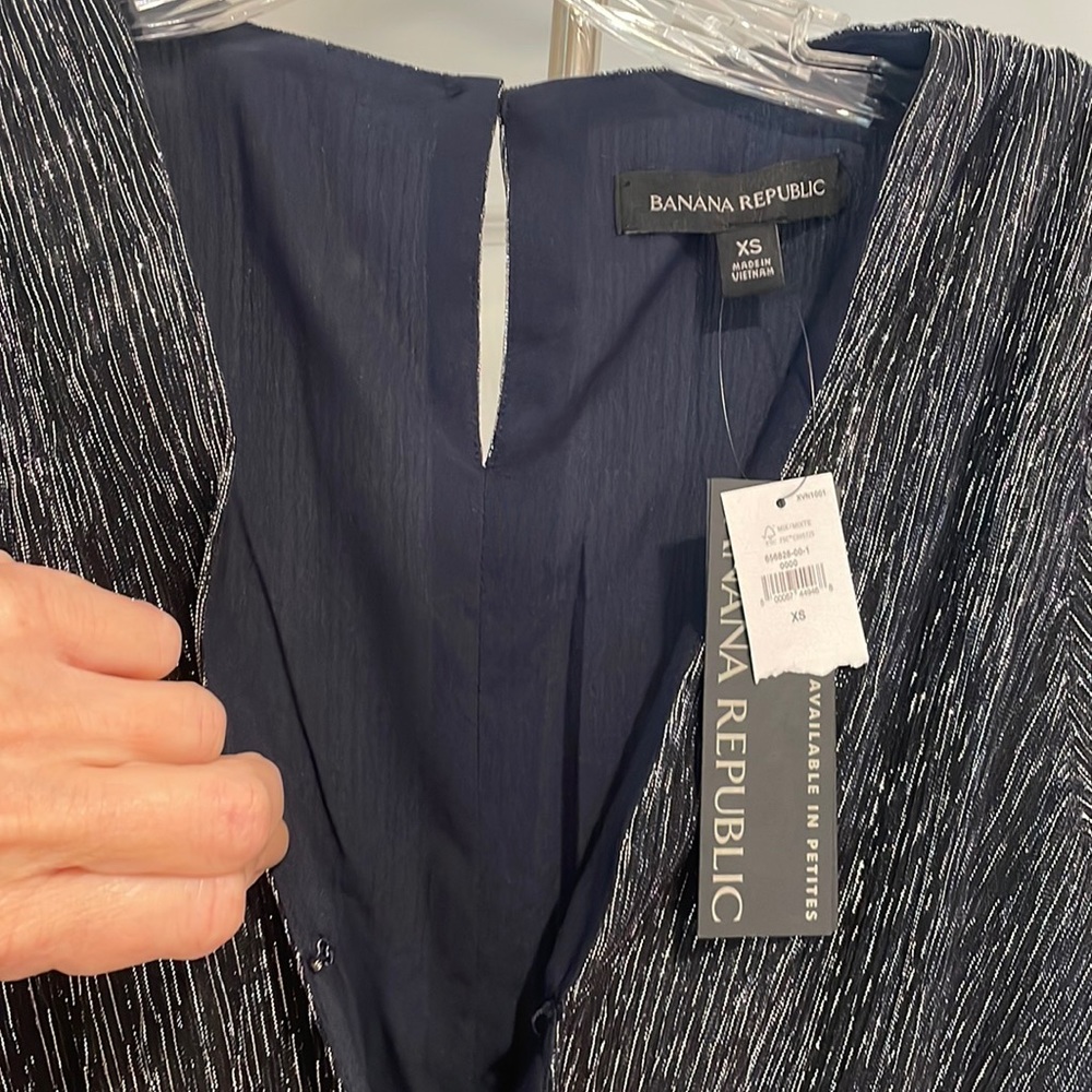 NWT Banana Republic Crop Metallic Jumpsuit Size XS - Picture 4 of 9